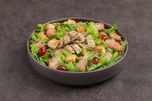 Garden Salad with Grilled Chicken Breast
